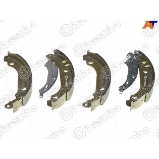 Колодки тормозные барабанные зад RENAULT LOGAN 04-/SANDERO 09- без ABS BREMBO