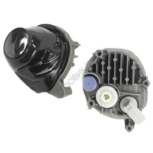 Фара противотуманная  MAZDA CX5 17-/3 16-/6 16-/CX3 16- лев SAT
