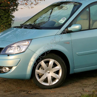 Крыло переднее левое в цвет кузова Renault Scenic 2 (2003-2009)